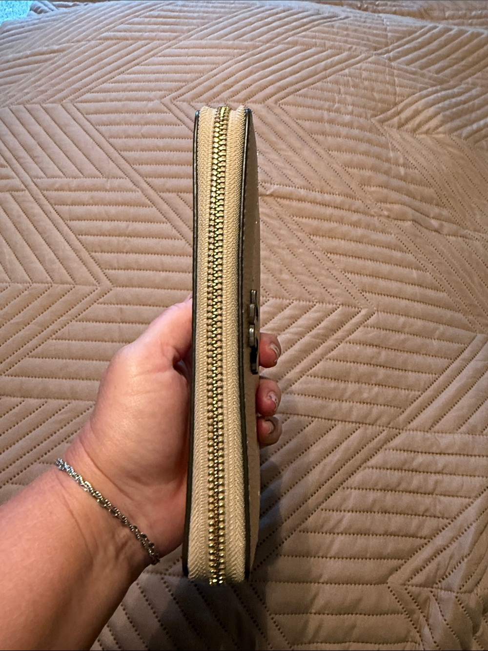 Tory Burch wallet - Picture 3 of 5